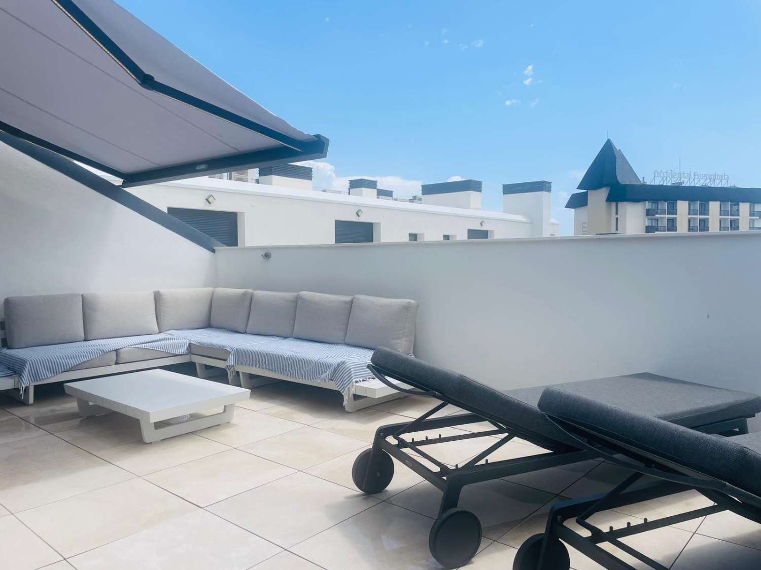 Exclusive Sea View Penthouse in Fuengirola