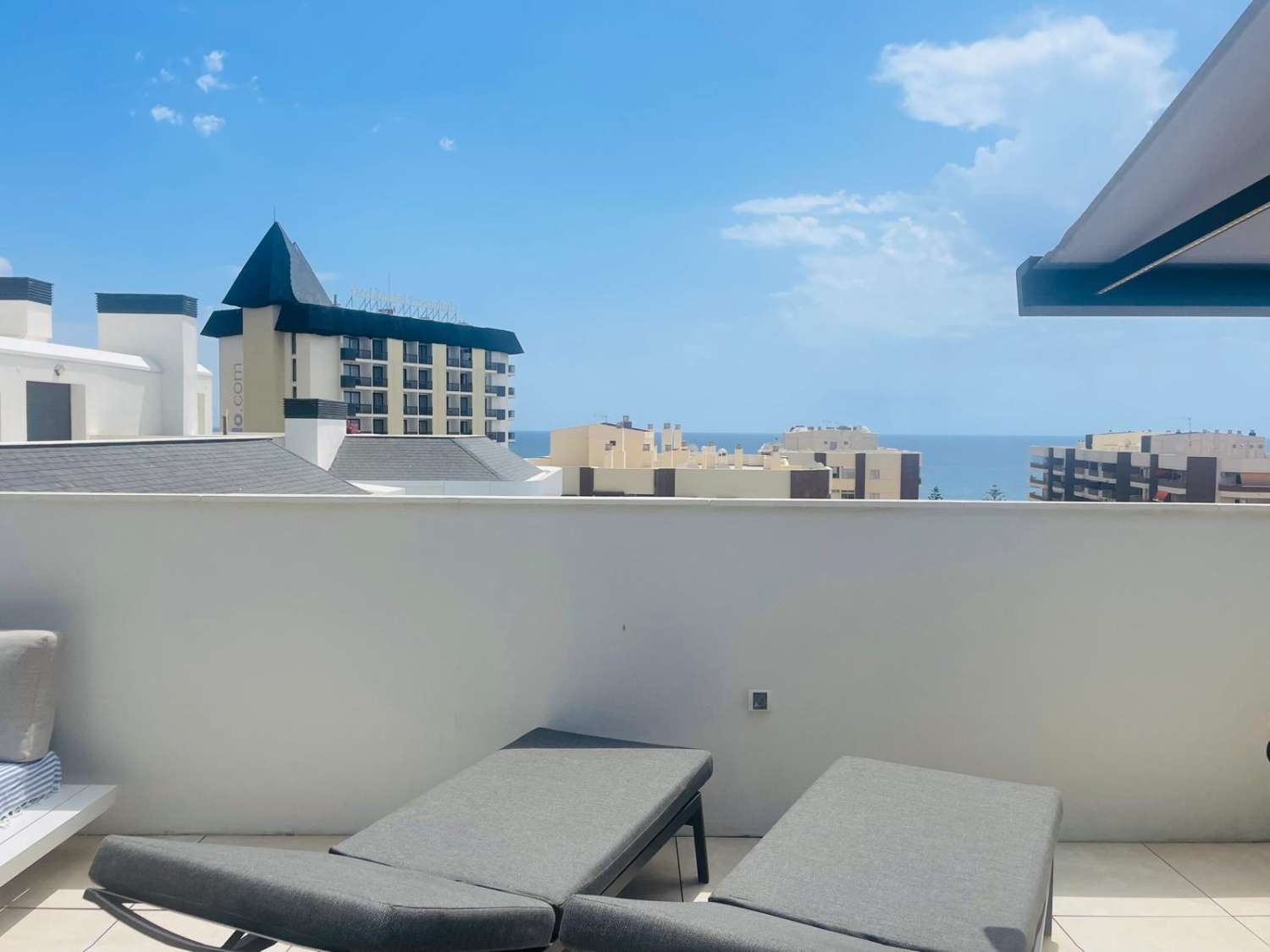 Exclusive Sea View Penthouse in Fuengirola
