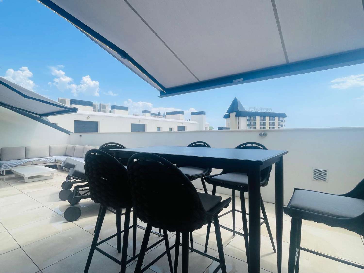 Exclusive Sea View Penthouse in Fuengirola