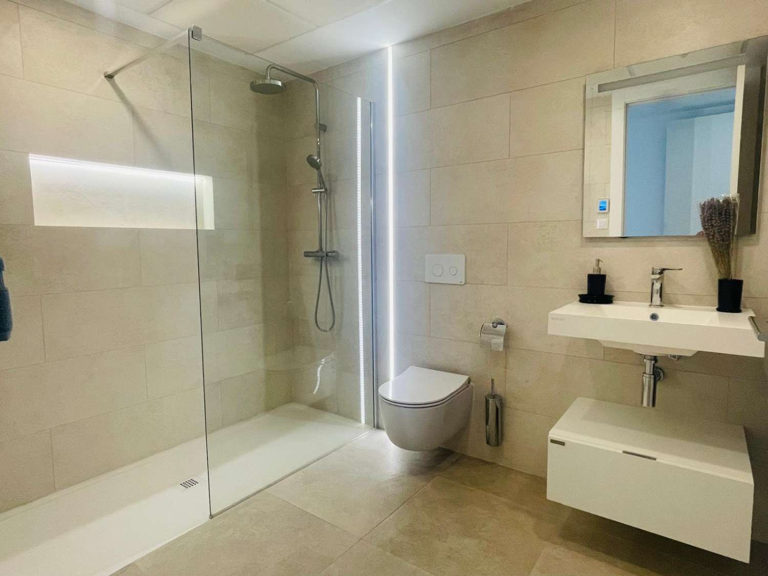 Modern New-Build Apartment in the Heart of Fuengirola