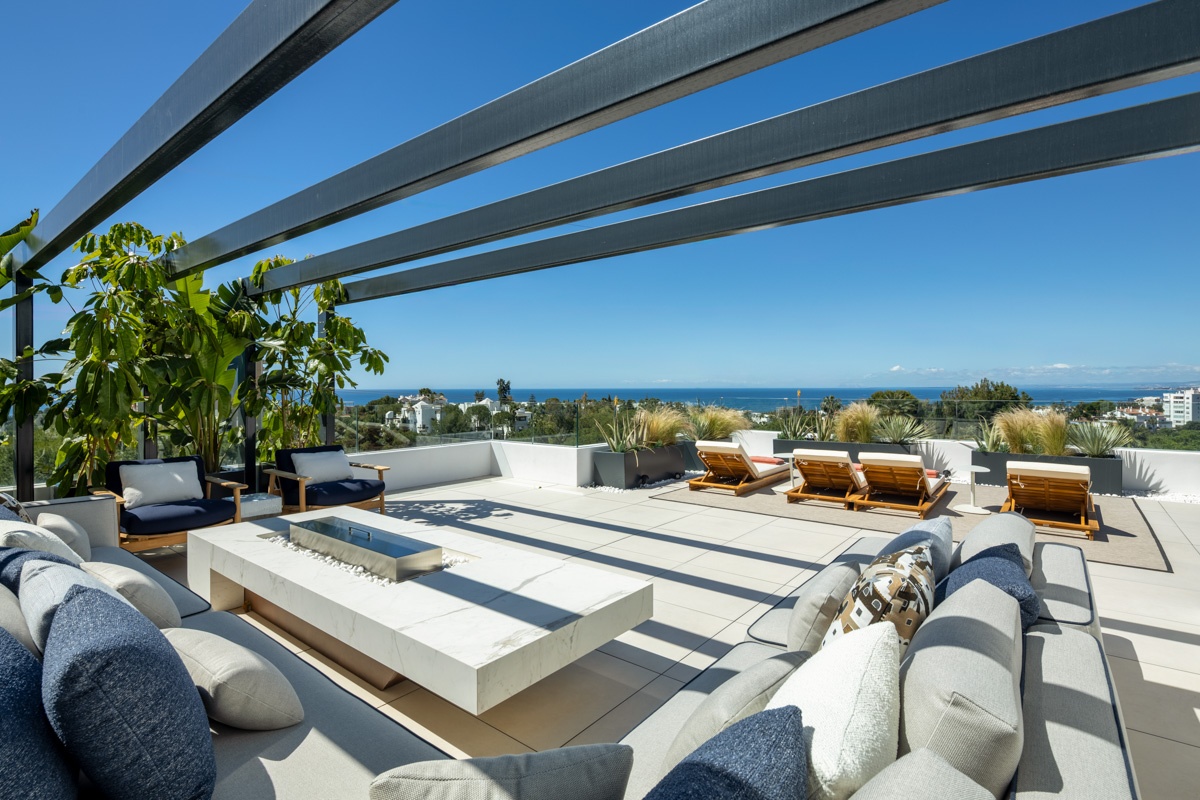 Exklusive Designervilla mit Meerblick in privilegierter Lage von Marbella