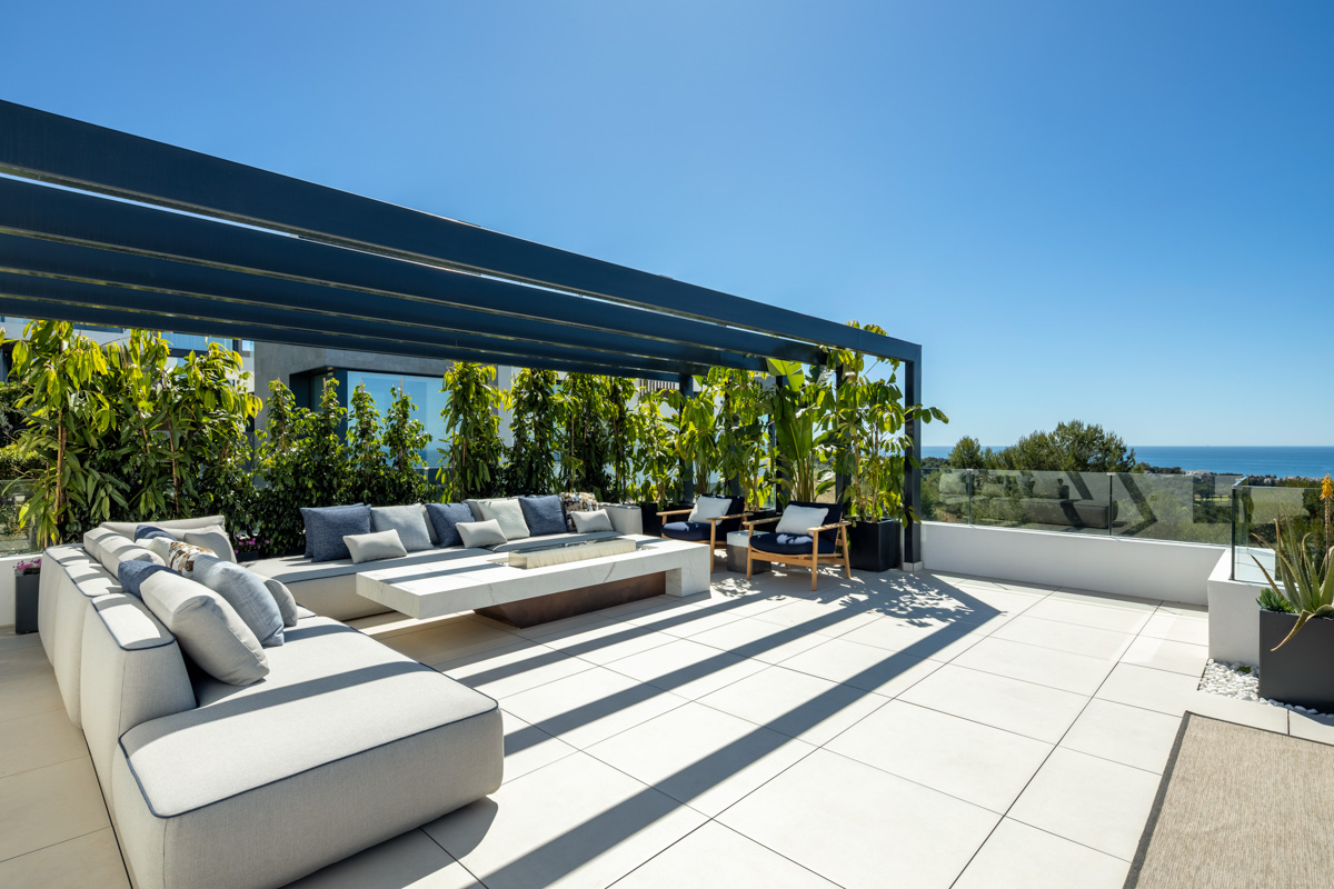 Exklusive Designervilla mit Meerblick in privilegierter Lage von Marbella