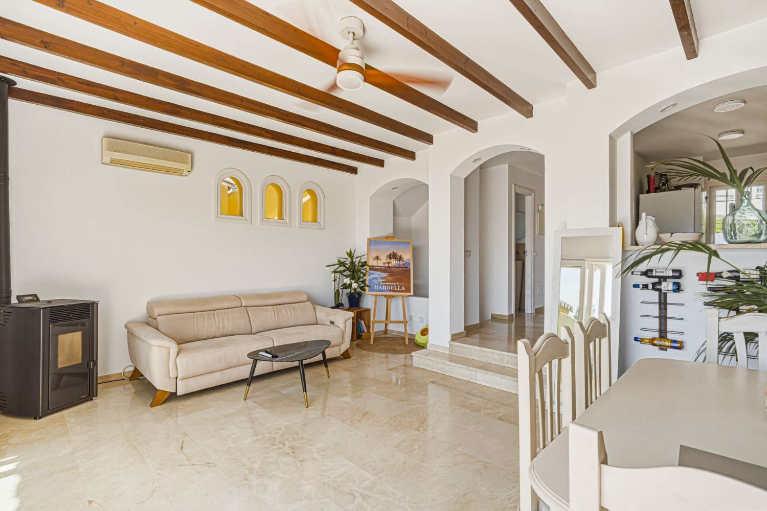 Reihenhaus mit Meerblick in Calahonda – Mediterraner Wohnkomfort an der Costa del Sol