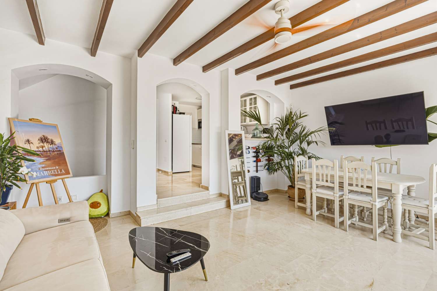 Reihenhaus mit Meerblick in Calahonda – Mediterraner Wohnkomfort an der Costa del Sol