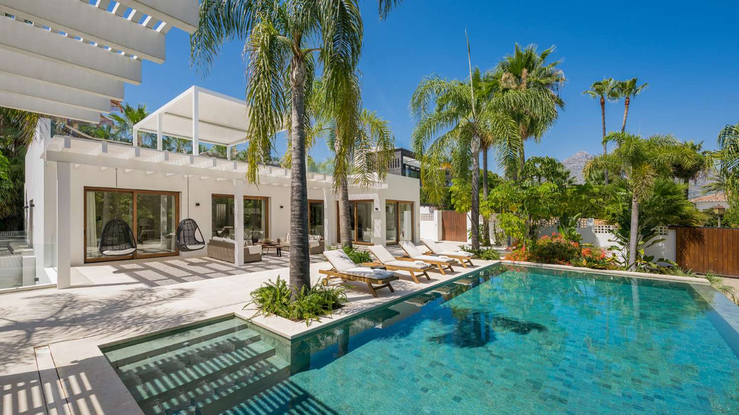 Luxusvilla in Las Brisas – Exklusives Wohnen in einer der begehrtesten Lagen Marbellas