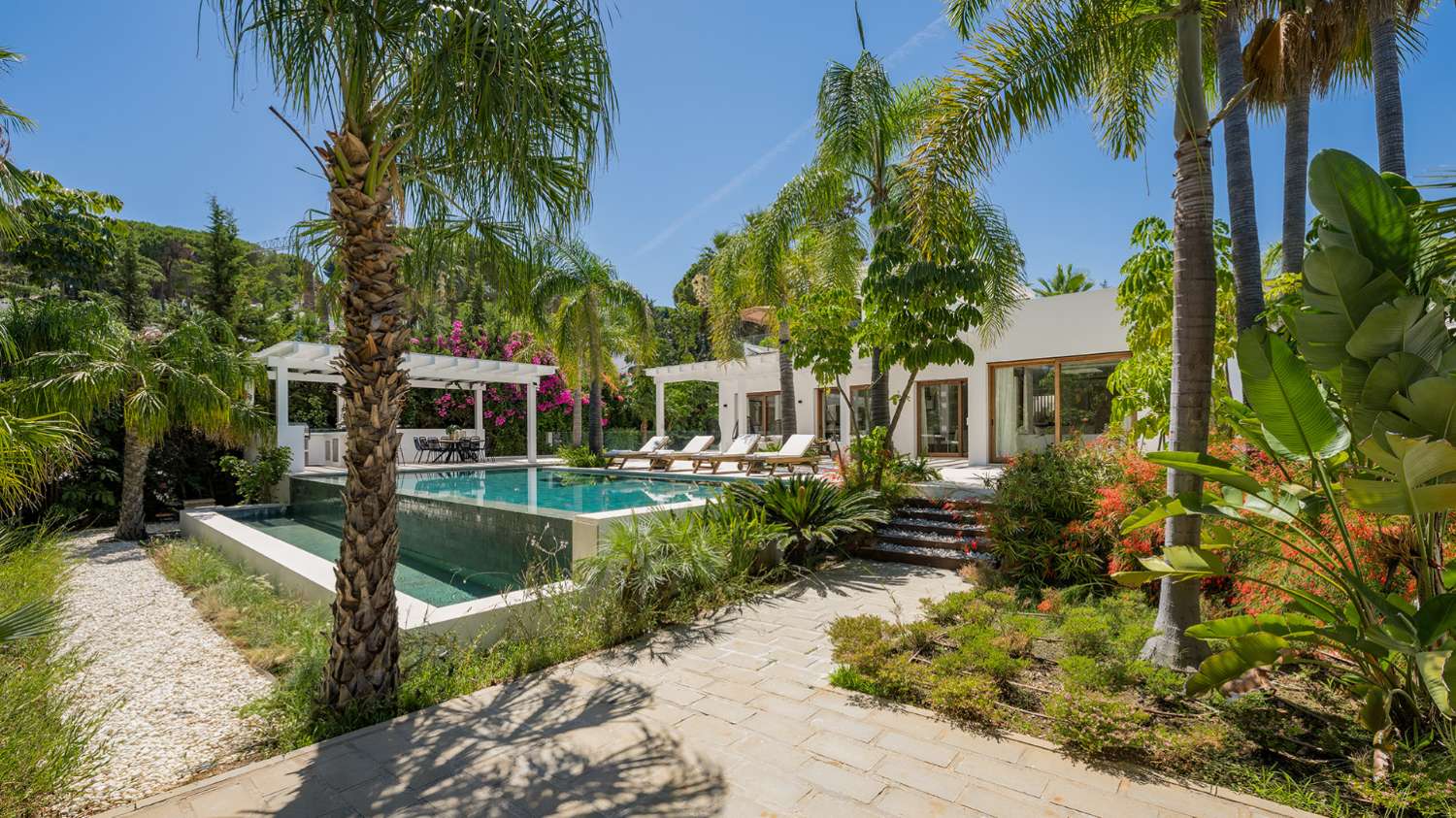 Luxusvilla in Las Brisas – Exklusives Wohnen in einer der begehrtesten Lagen Marbellas