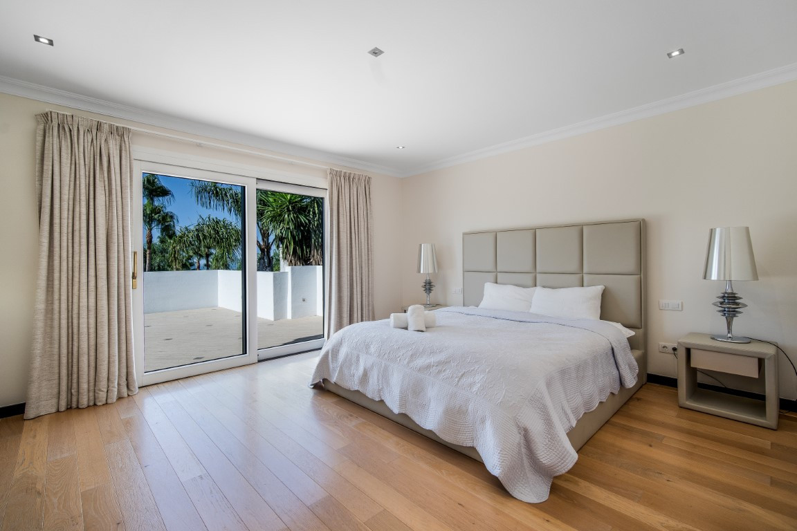 Exklusive Villa mit großem Entwicklungspotenzial auf der Goldenen Meile von Marbella