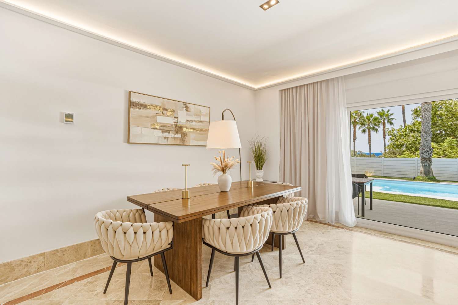 Exklusive Villa mit Panoramablick auf das Meer im Santa Clara Golf Resort, Marbella