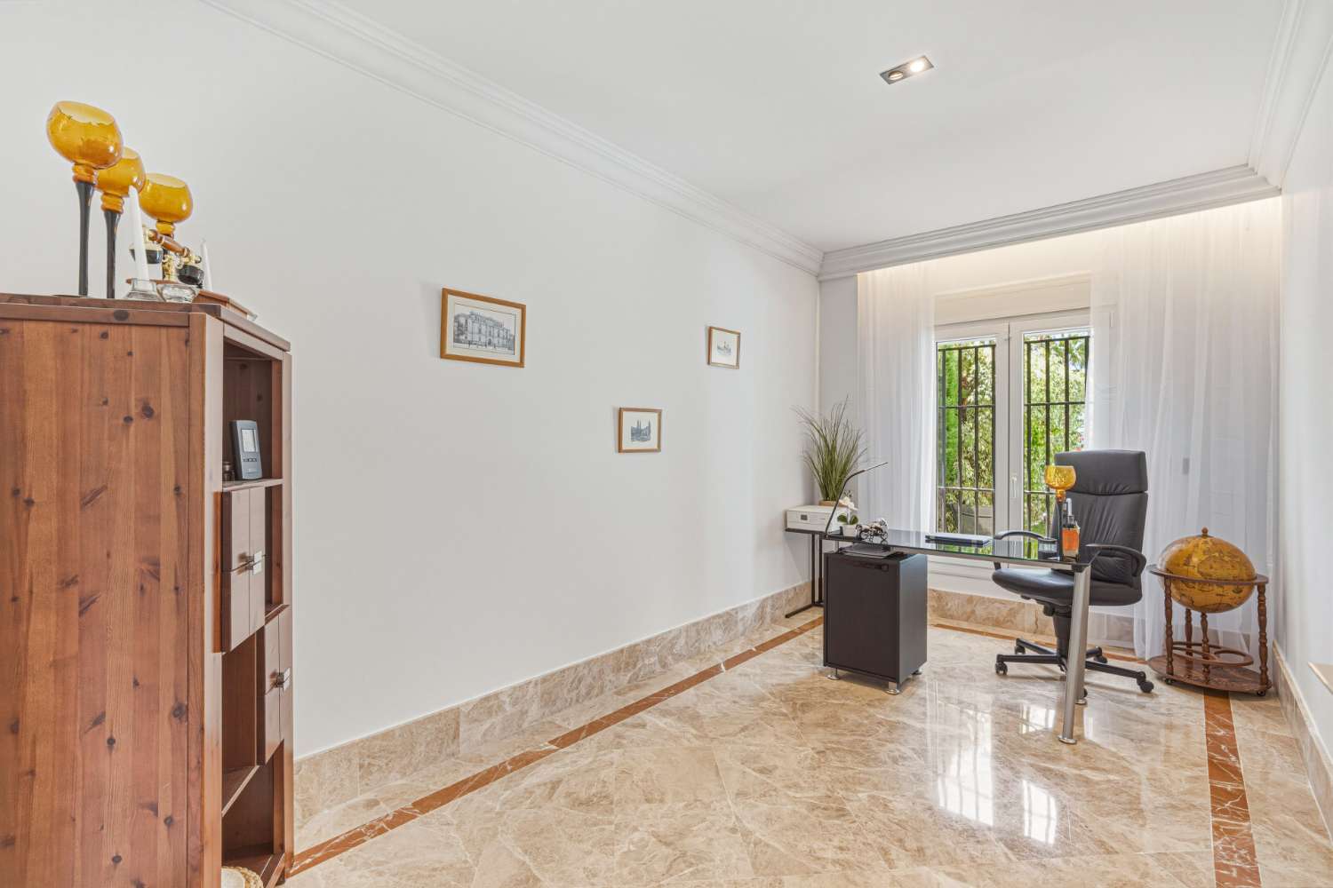 Exklusive Villa mit Panoramablick auf das Meer im Santa Clara Golf Resort, Marbella