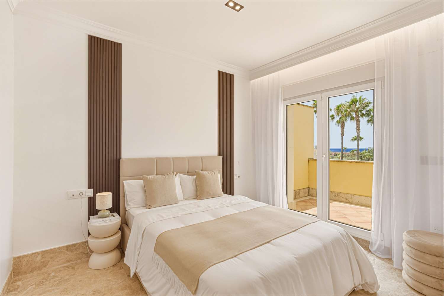Exklusive Villa mit Panoramablick auf das Meer im Santa Clara Golf Resort, Marbella