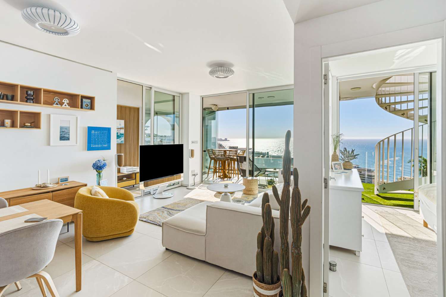 Exklusives Duplex-Penthouse mit Panoramameerblick und privatem Rooftop in El Higuerón, Fuengirola