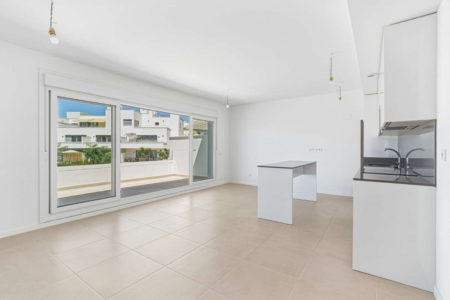 Neubau-Apartment mit 2 Schlafzimmern in Acqua Gardens, Estepona