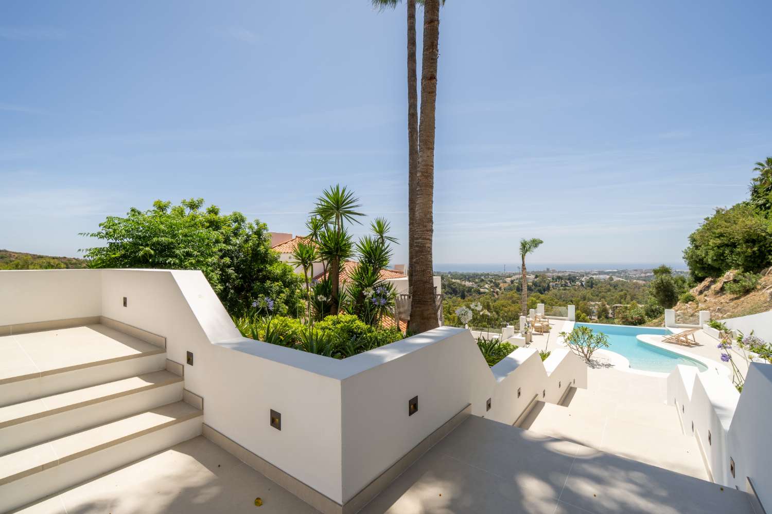 Villa Luma – Exklusive mediterrane Villa mit spektakulärem Meerblick in Nueva Andalucía