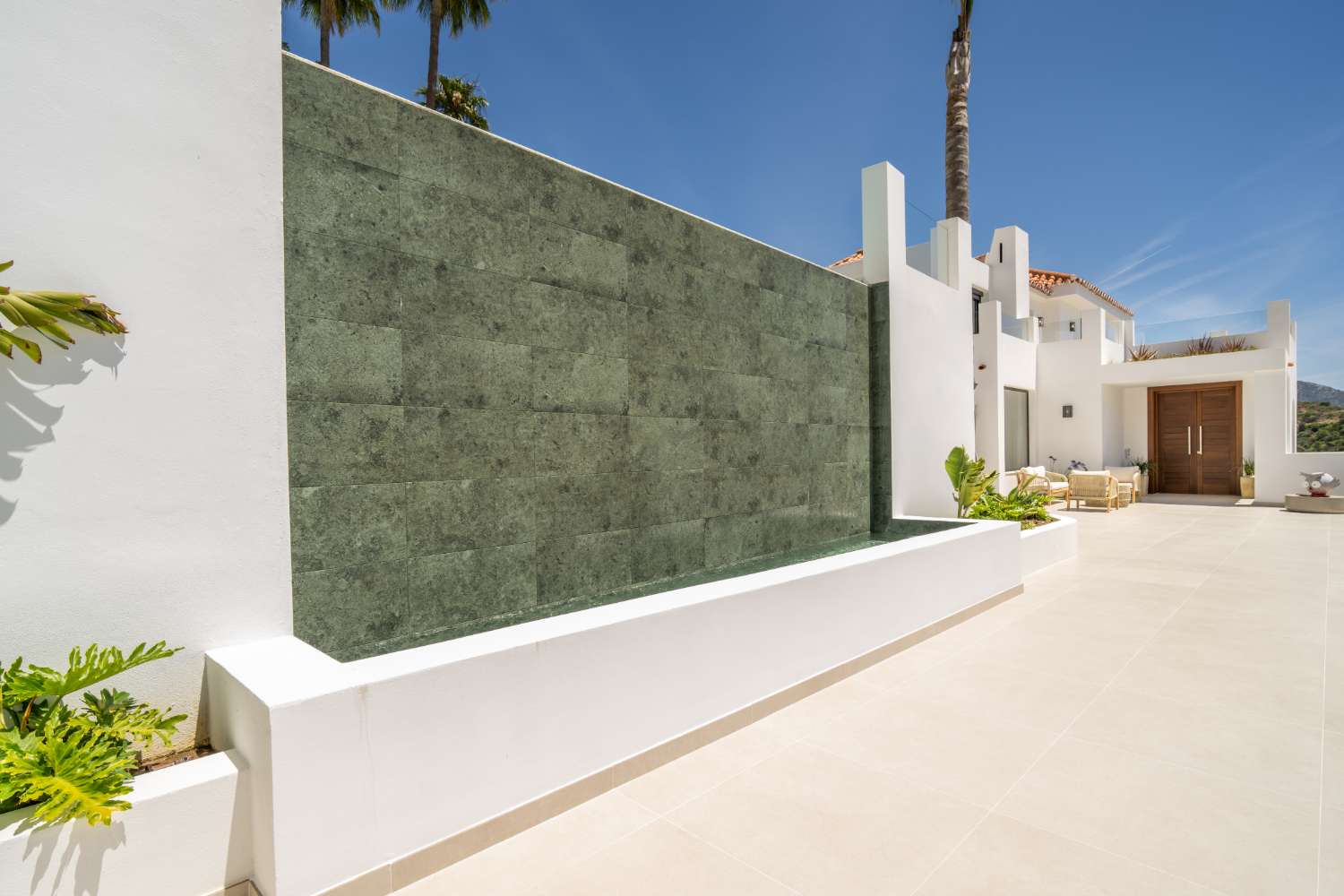 Villa Luma – Exklusive mediterrane Villa mit spektakulärem Meerblick in Nueva Andalucía