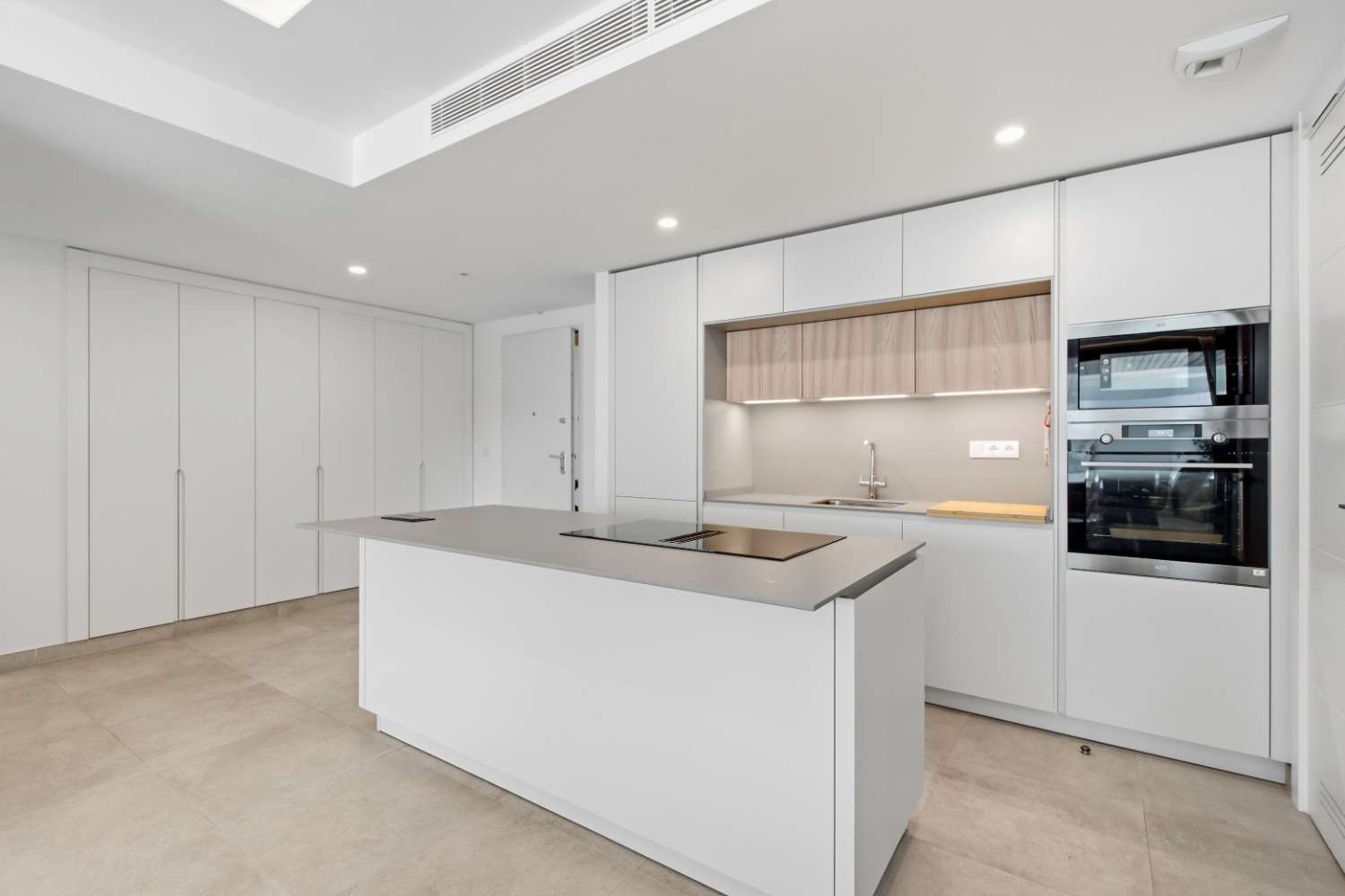 Exklusive Wohnung im Jade Tower, Fuengirola